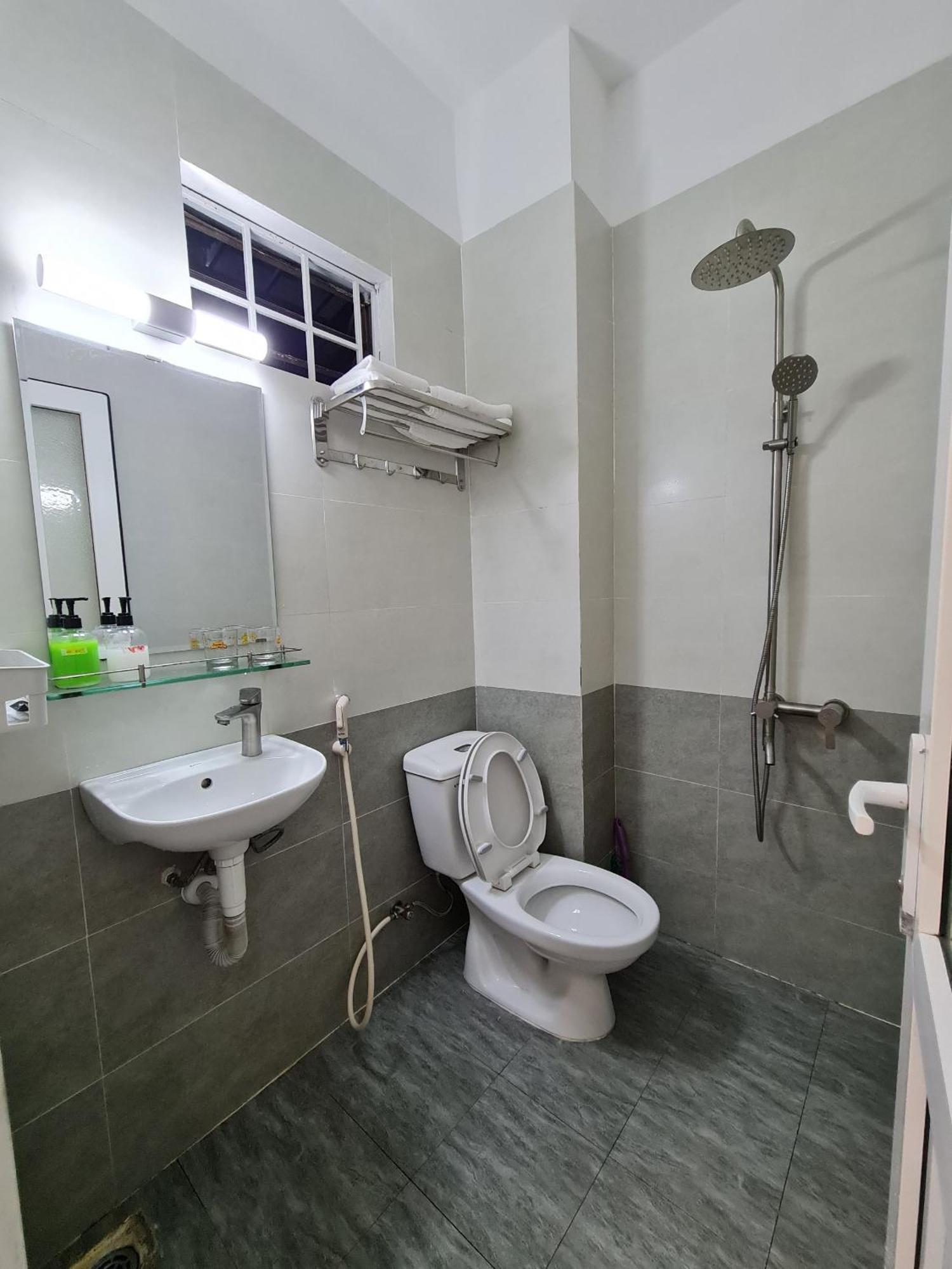 Sun Hotel Hue Zewnętrze zdjęcie